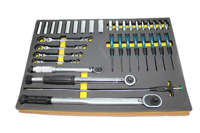 תבניות ספוג לכלי עבודה